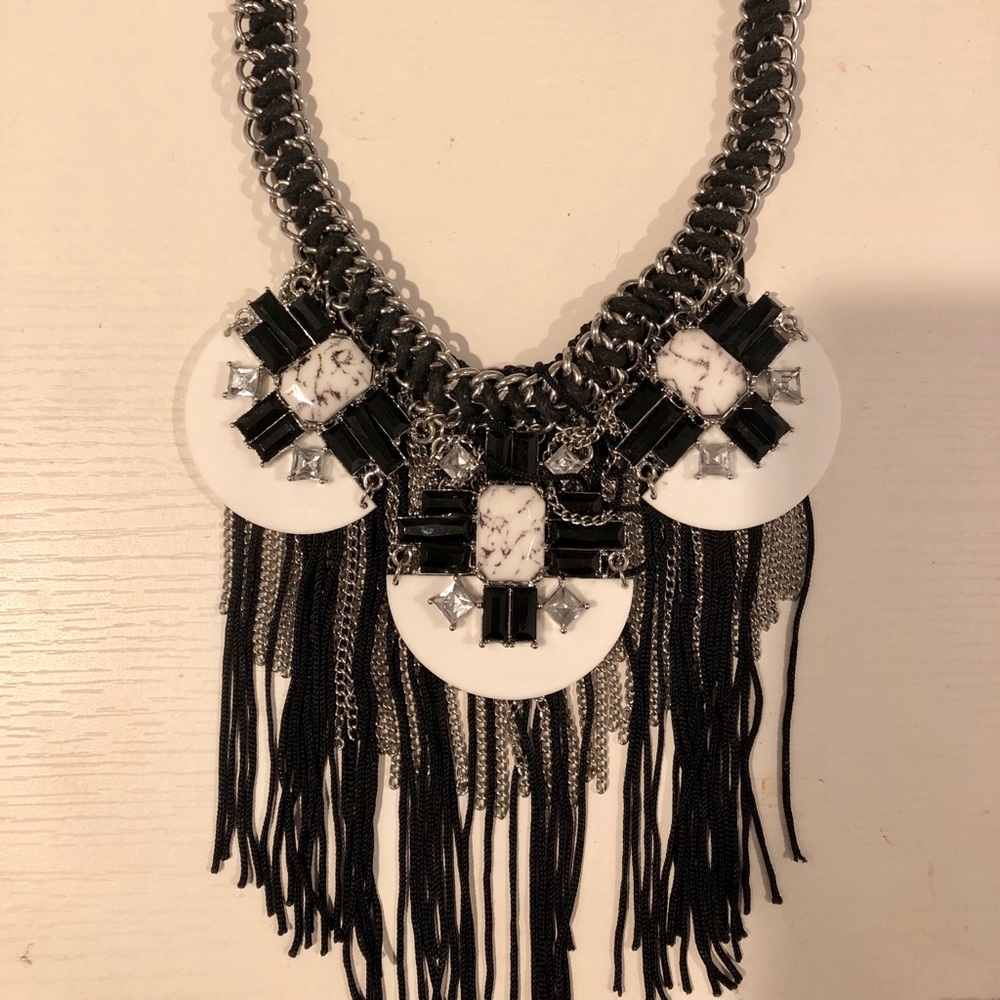 Statement necklace